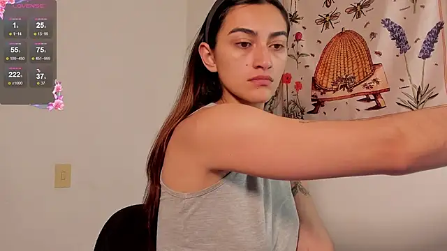 Gabee7  online show from September 22, 2025, 3:47 pm