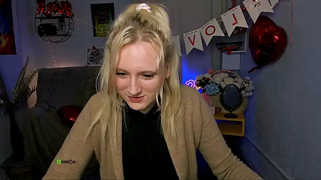 Snapshot of madam_uliis chatting on February 18, 2026, 5:42 pm madam uliis online show from February 18, 2026, 5:42 pm