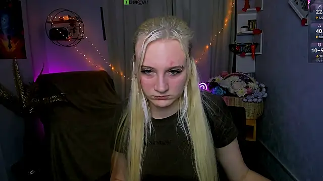 Snapshot of madam_uliis chatting on April 2, 2026, 5:10 pm madam uliis online show from April 2, 2026, 5:10 pm