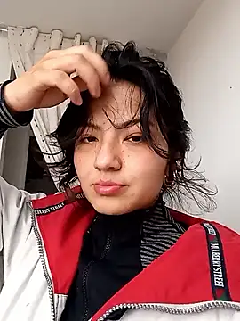 Snapshot of Asaray_T chatting on March 12, 2025, 8:10 pm Asaray T online show from March 12, 2025, 8:10 pm