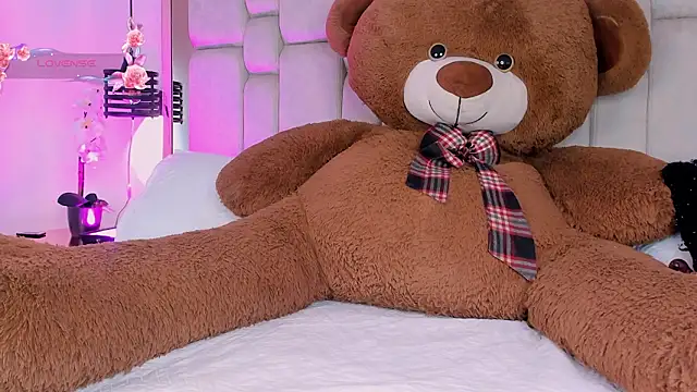 Daia Ortiz online show from February 28, 2026, 4:57 am