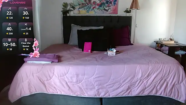 mia velvet1 online show from September 11, 2025, 3:23 pm