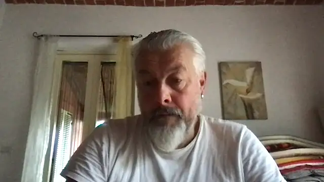 Snapshot of Berg_Boy chatting on May 3, 2026, 5:02 am Berg Boy online show from May 3, 2026, 5:02 am