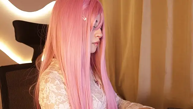 Miyuki wolf online show from March 3, 2026, 8:48 pm