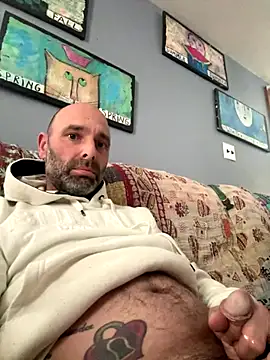 tttttyta online show from December 17, 2025, 7:53 pm