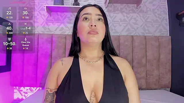 Snapshot of MelinaCruz chatting on October 20, 2025, 4:02 am MelinaCruz online show from October 20, 2025, 4:02 am