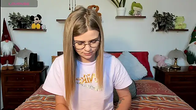 HaleyReedme online show from January 7, 2026, 10:40 am