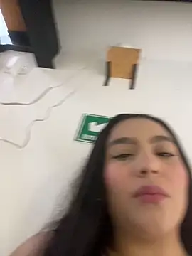 eva sainnt online show from March 22, 2025, 12:25 pm