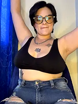 Mistress Niky  online show from October 10, 2025, 9:14 pm