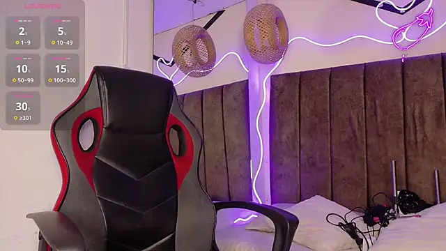 Snapshot of natasha__black chatting on October 28, 2025, 7:38 pm natasha black online show from October 28, 2025, 7:38 pm