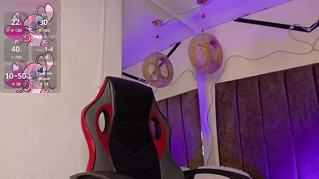 Snapshot of natasha__black chatting on November 6, 2025, 7:37 pm natasha black online show from November 6, 2025, 7:37 pm