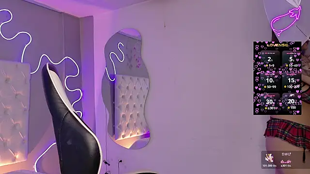 Snapshot of natasha__black chatting on February 27, 2026, 7:36 pm natasha black online show from February 27, 2026, 7:36 pm