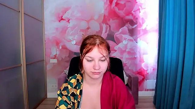 AngelinaLow online show from March 20, 2026, 12:32 pm