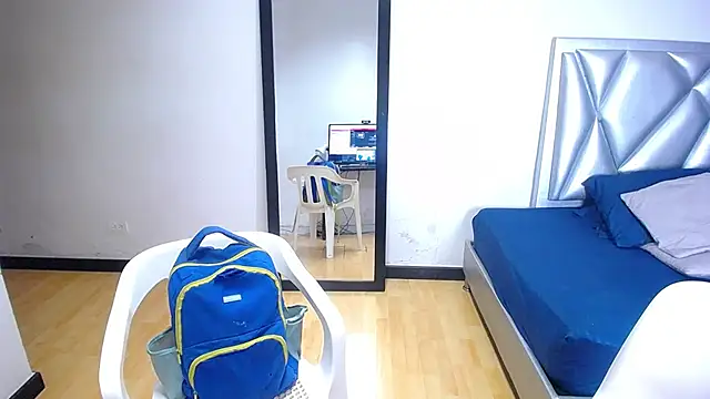 goldenn ass1 online show from December 4, 2025, 3:49 am