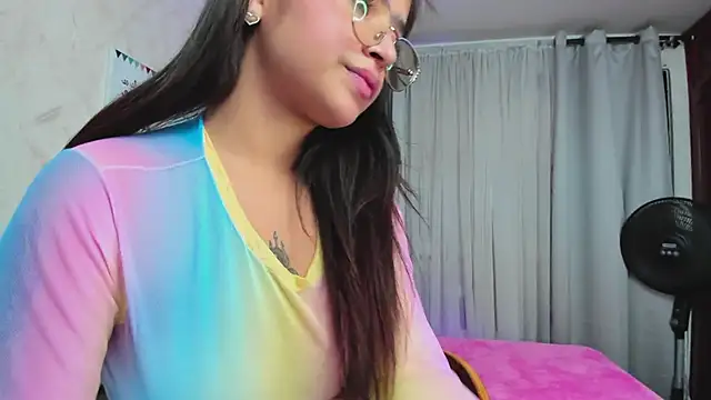 Snapshot of sophie-carter chatting on September 27, 2025, 8:03 pm sophie-carter online show from September 27, 2025, 8:03 pm