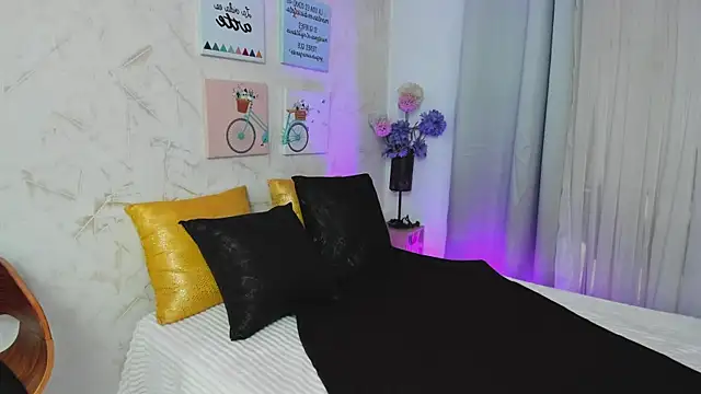 Snapshot of sophie-carter chatting on September 30, 2025, 8:03 pm sophie-carter online show from September 30, 2025, 8:03 pm