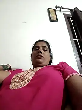 Snapshot of kissmetha chatting on February 25, 2026, 4:49 pm kissmetha online show from February 25, 2026, 4:49 pm