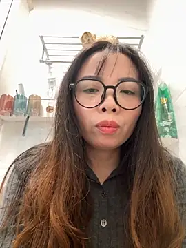 aa520uv online show from October 31, 2025, 1:28 am