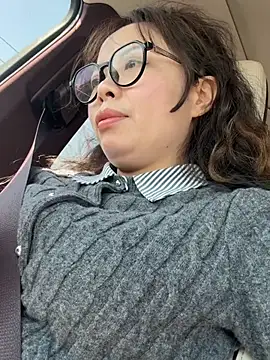 Snapshot of aa520uv chatting on March 11, 2026, 5:57 am aa520uv online show from March 11, 2026, 5:57 am