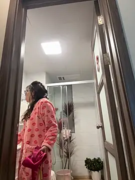 Snapshot of aa520uv chatting on March 16, 2026, 5:44 am aa520uv online show from March 16, 2026, 5:44 am