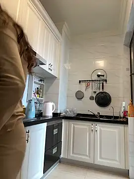 Snapshot of aa520uv chatting on April 9, 2026, 2:44 am aa520uv online show from April 9, 2026, 2:44 am