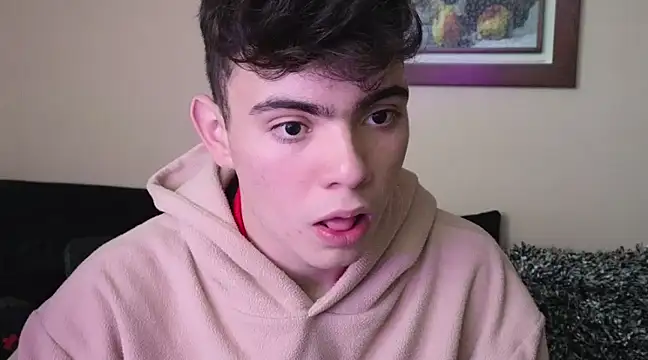 Snapshot of lukeboyce33 chatting on March 19, 2025, 4:24 pm lukeboyce33 online show from March 19, 2025, 4:24 pm