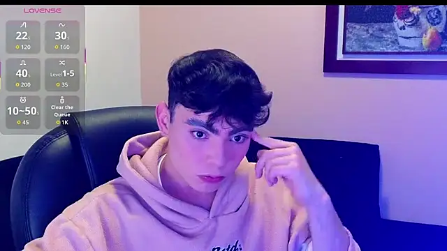 Snapshot of lukeboyce33 chatting on October 29, 2025, 11:28 pm lukeboyce33 online show from October 29, 2025, 11:28 pm