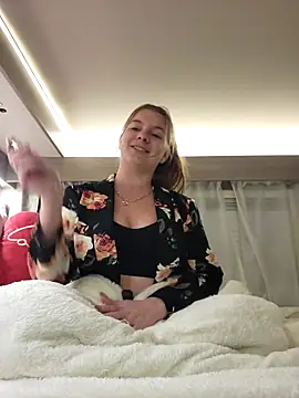 Amesthyst destiny online show from March 25, 2026, 8:26 pm