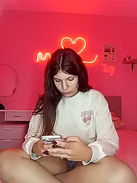 MeCherryy online show from September 20, 2025, 8:43 pm