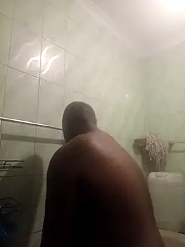 Mmoledi09 online show from April 15, 2026, 3:35 am