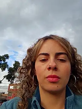 Sairy  online show from October 15, 2025, 9:26 pm