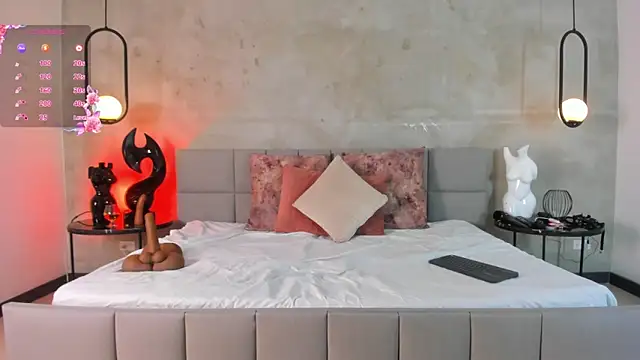 Emmi Roberts online show from January 10, 2026, 5:04 pm