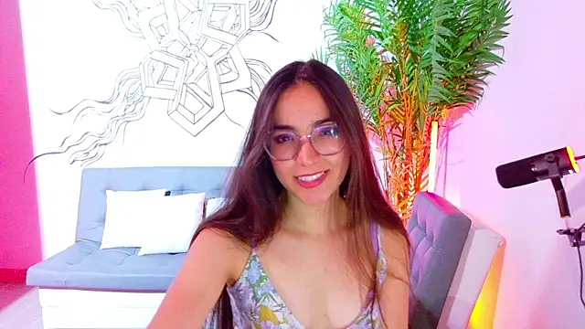 Emmi Roberts online show from February 28, 2026, 12:22 am