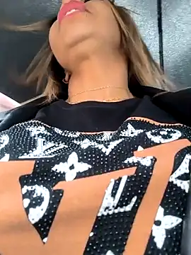 Snapshot of Alyssa_76 chatting on March 6, 2026, 11:17 am Alyssa 76 online show from March 6, 2026, 11:17 am