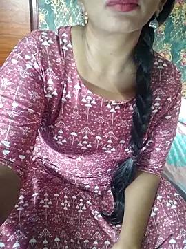 Snapshot of Shalini_telugu09 chatting on December 23, 2025, 6:33 am Shalini telugu09 online show from December 23, 2025, 6:33 am