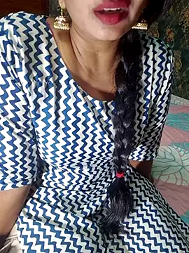 Snapshot of Shalini_telugu09 chatting on February 15, 2026, 6:04 pm Shalini telugu09 online show from February 15, 2026, 6:04 pm