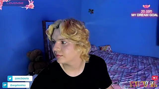 adam angelssss online show from October 24, 2025, 6:59 pm