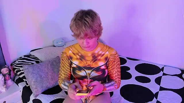 adam angelssss online show from February 10, 2026, 2:43 pm