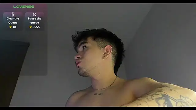 cmzo  online show from November 25, 2025, 1:49 am