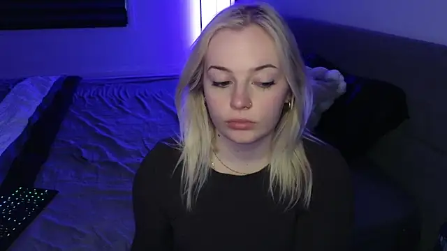 margot robbie7 online show from April 27, 2026, 12:08 am