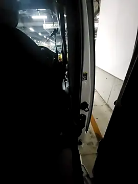 Snapshot of ikeike-kun chatting on October 21, 2025, 9:32 am ikeike-kun online show from October 21, 2025, 9:32 am