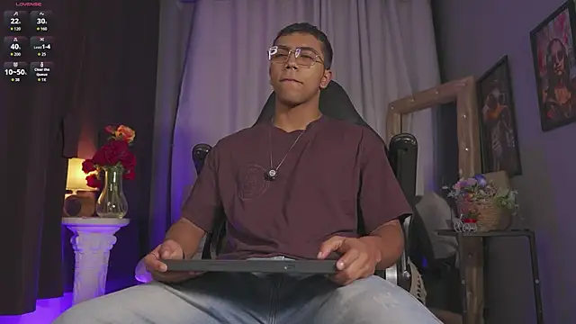 Colstorw  online show from April 2, 2026, 10:02 am