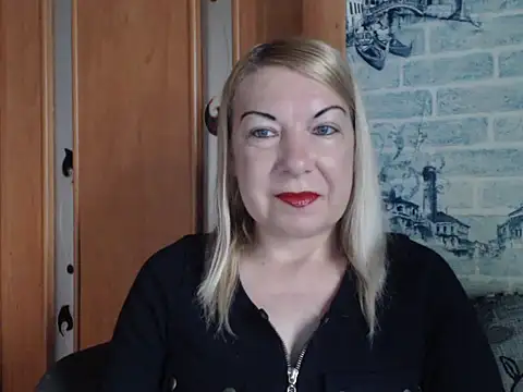 Lillia Ray online show from May 18, 2026, 7:47 am