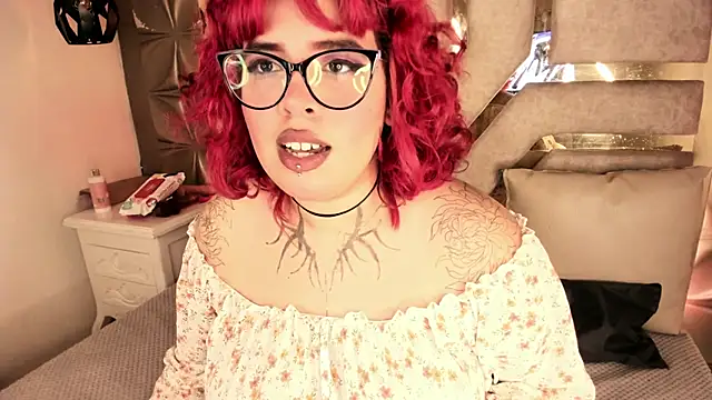 Snapshot of cinnamon8_ chatting on March 22, 2025, 4:26 pm cinnamon8  online show from March 22, 2025, 4:26 pm