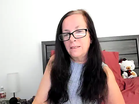 peachgoddess online show from December 15, 2025, 1:26 pm