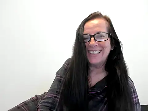 peachgoddess online show from March 3, 2026, 1:28 pm