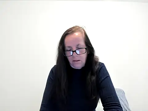 peachgoddess online show from March 26, 2026, 12:33 pm