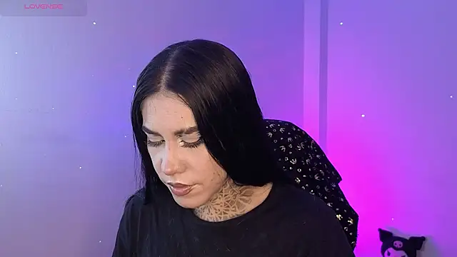 Snapshot of AnfisaLetyagho chatting on November 27, 2025, 8:11 pm AnfisaLetyagho online show from November 27, 2025, 8:11 pm