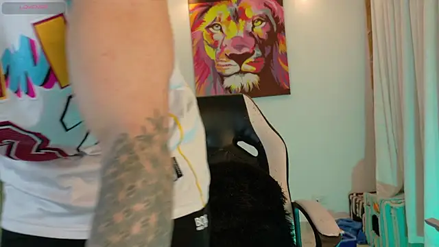 Ryannblue07 online show from September 12, 2025, 12:11 am