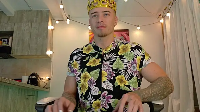 Ryannblue07 online show from September 25, 2025, 12:25 am